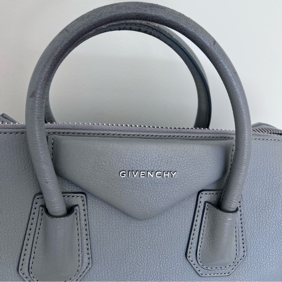 Givenchy medium Antigona in Grey with silver hardware - Picture 12 of 16